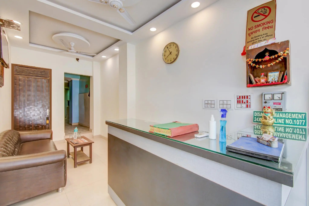 OYO 80289 Hotel Neha Inn