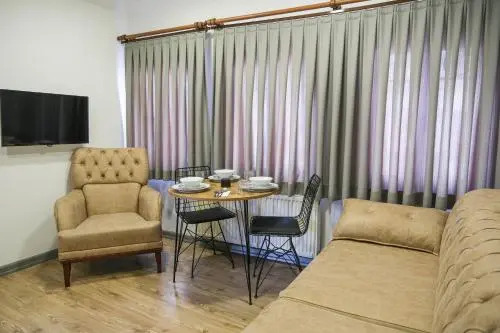 Taksim Neo Pera Suites