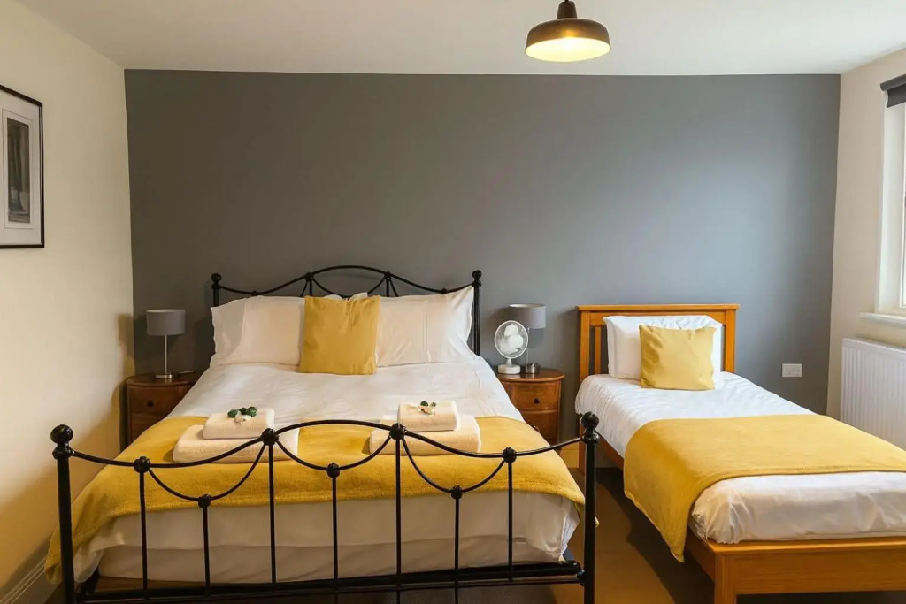 The Dolphin Hotel