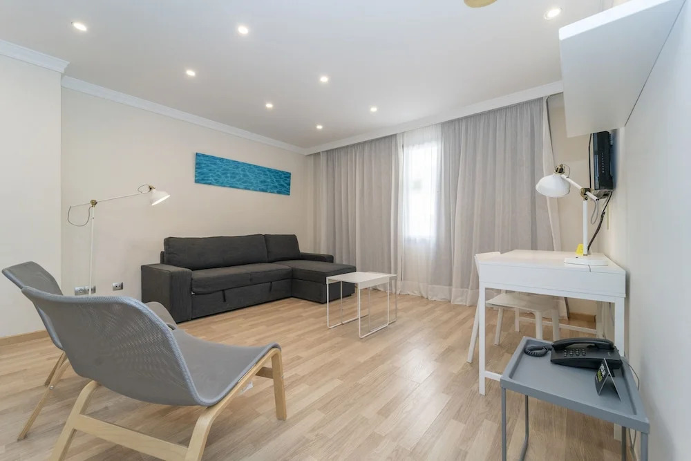 ARTIEM URBAN Apartamentos