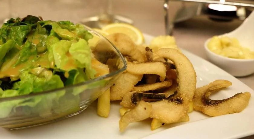 Hotel Restaurant SPA "Le Relais Des Moines - Logis Hôtels Restaurants"