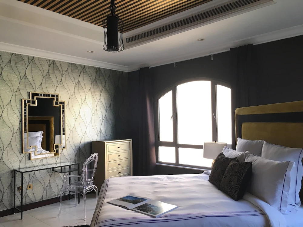 Dream Inn Dubai - Royal Palm Beach Villa