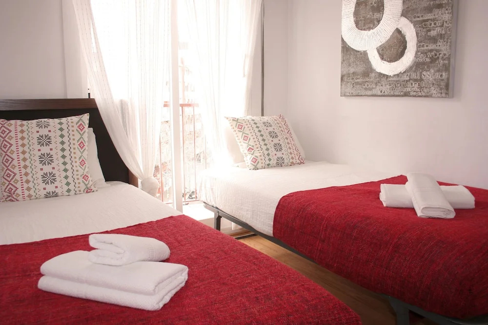 Apartamentos Roger de Flor
