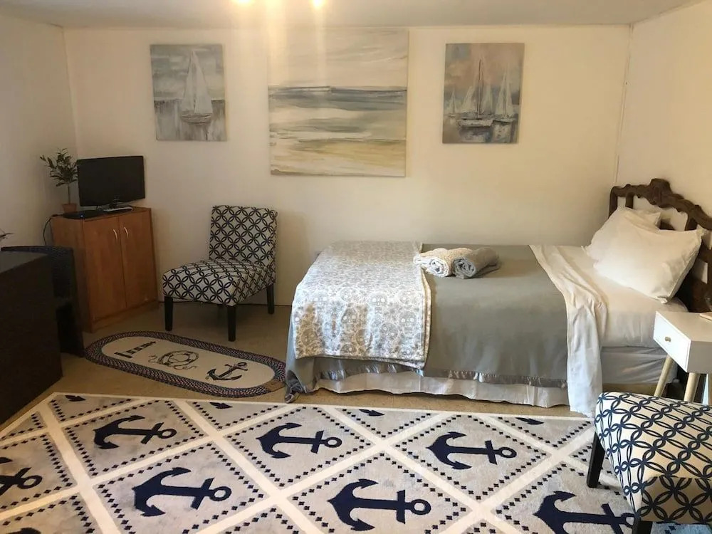 Rolling Hills Motel