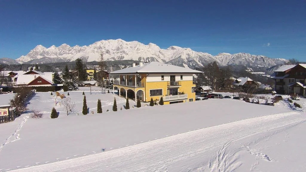 Villa Castelli