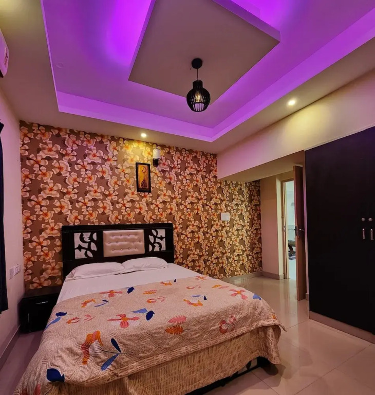 Aadams Suites