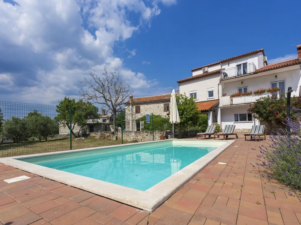 Villa in Kujici Near Beach With Pool