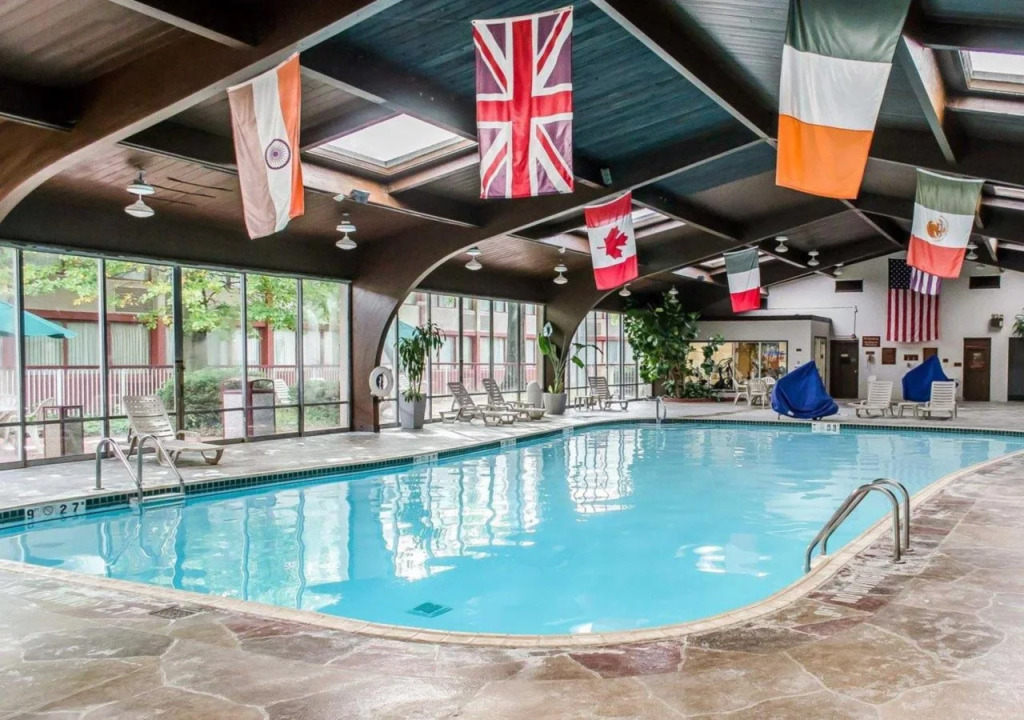 Norwood Inn Hudson - Akron North