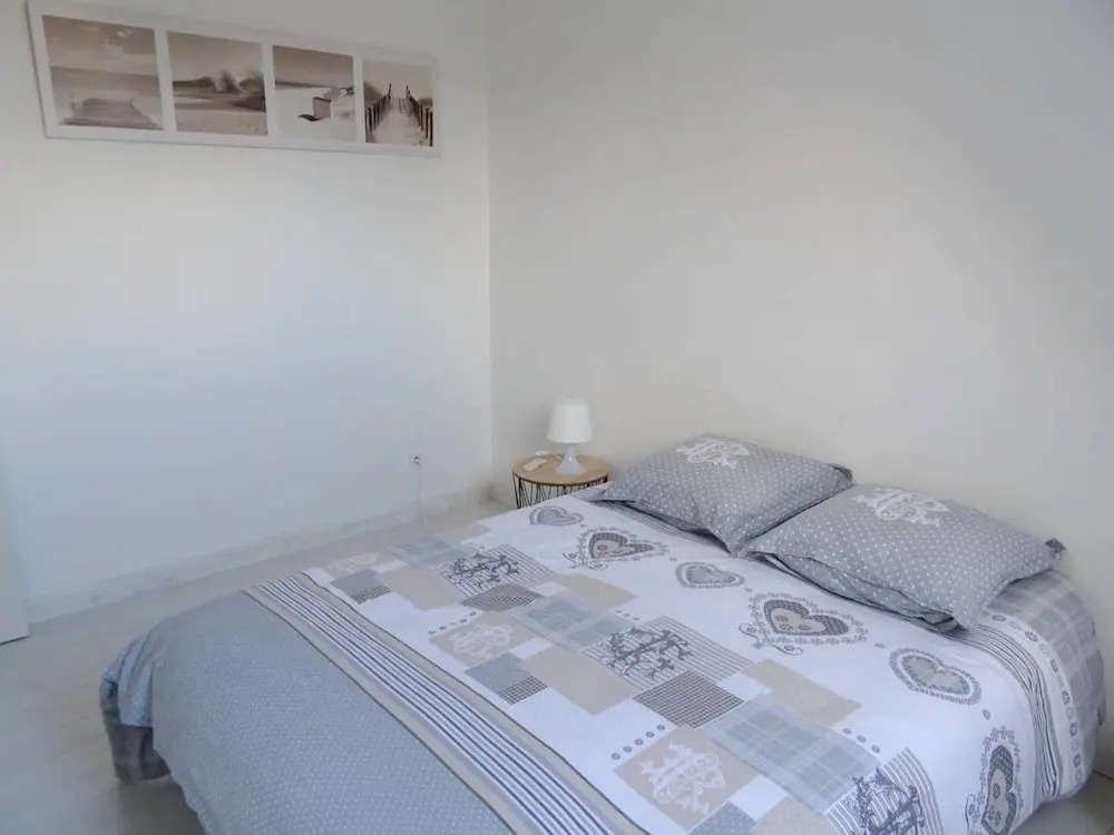 Apartment With 4 Bedrooms in Amiens, With Wifi - 78 km From the Beach