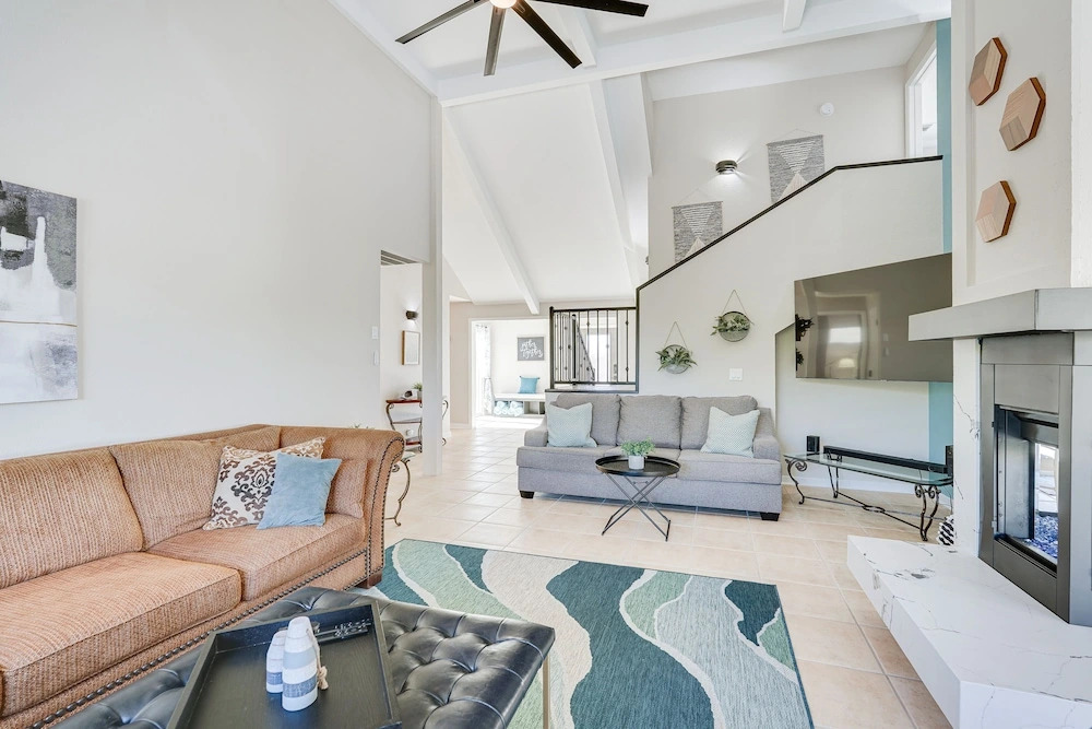 Furnished Patio + Pool: Lake Havasu City Getaway!