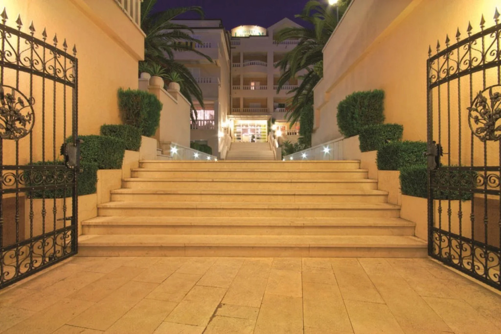 Hotel Laurentum