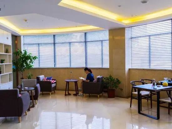Homeinn Pebble Hotel (Tongling Experimental High School)