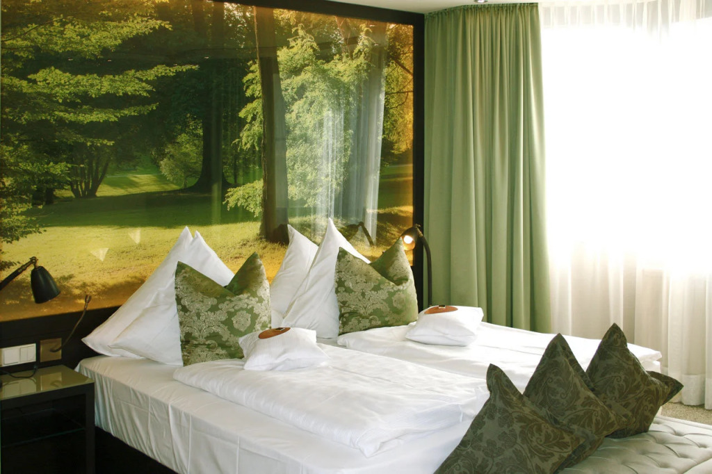 Land & Golf Hotel Stromberg