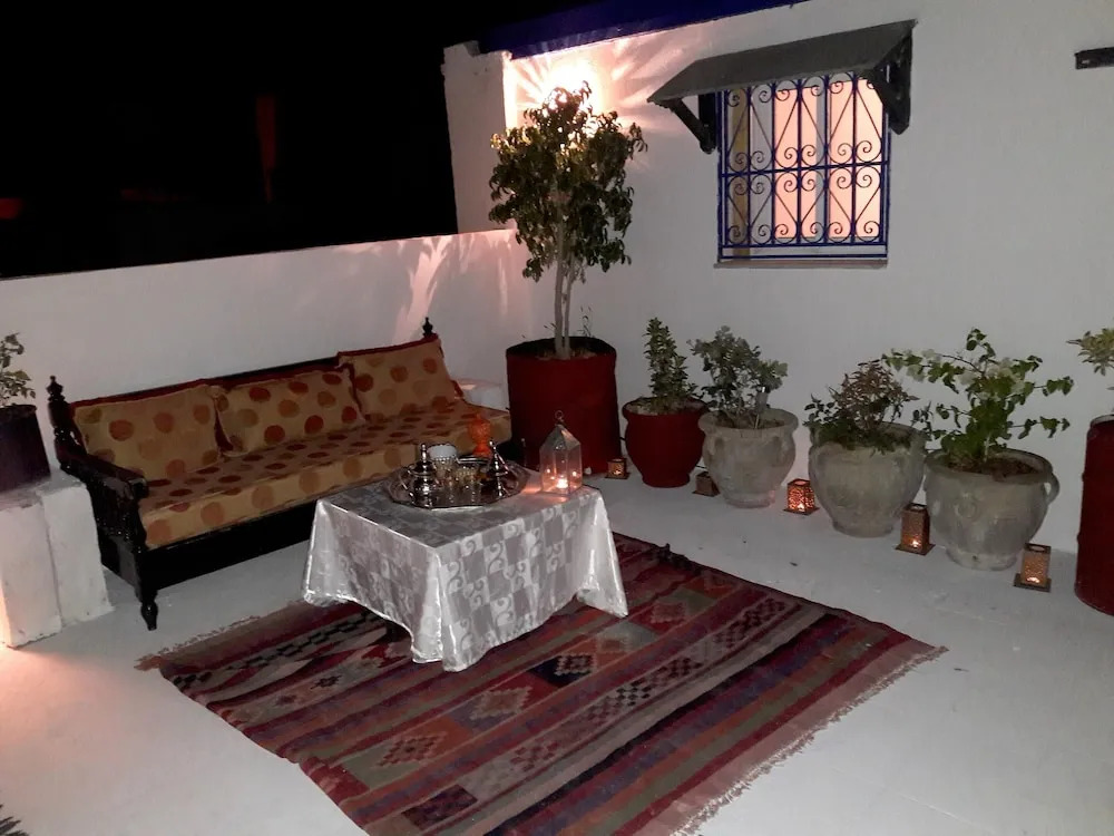 Apartment With one Bedroom in Tunis, With Wonderful Mountain View, Fur
