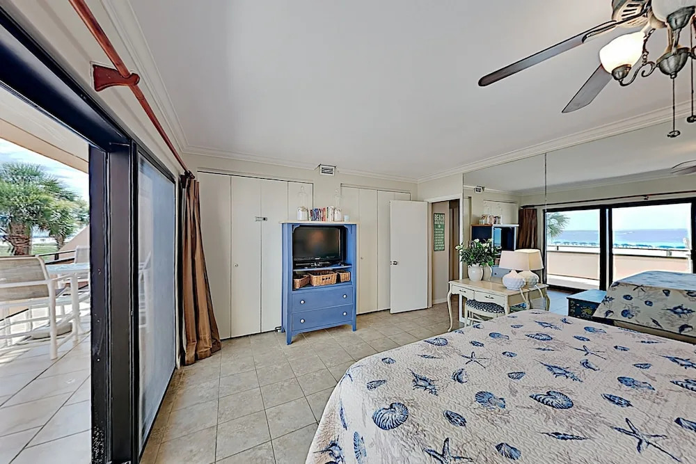 2br Aegean - Gulf & Pool Views, Tennis, Shuffleboard 2 Bedroom Condo