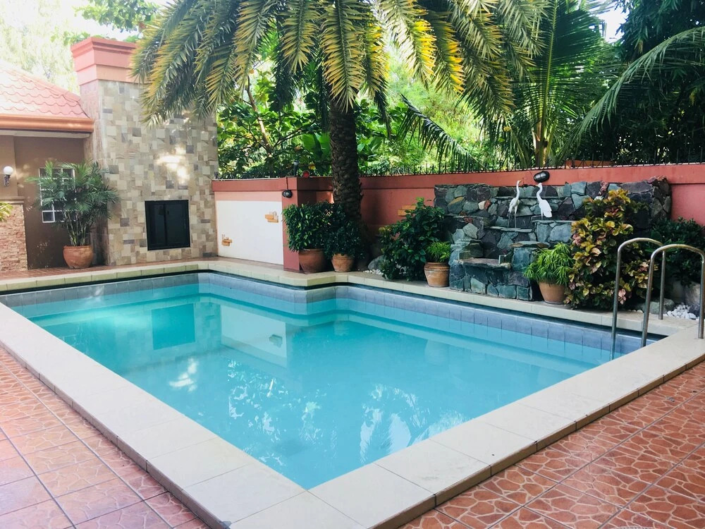 Aurelio's Mansion