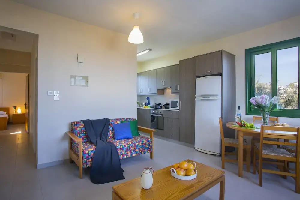 Protaras Olive Suite
