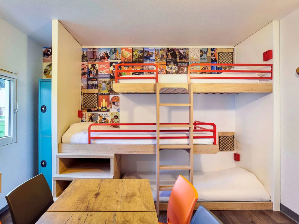 HotelF1 Bourges Le Subdray
