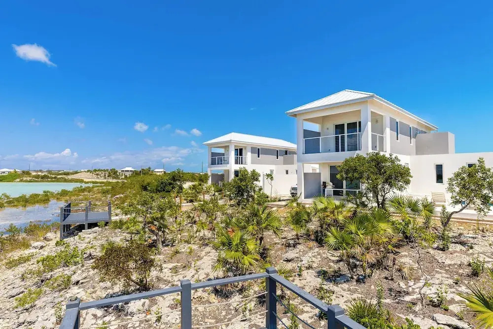 Waterfront Sunset Views , Cooper Jack Bay Villas