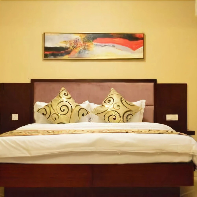Xinzhong Hotel