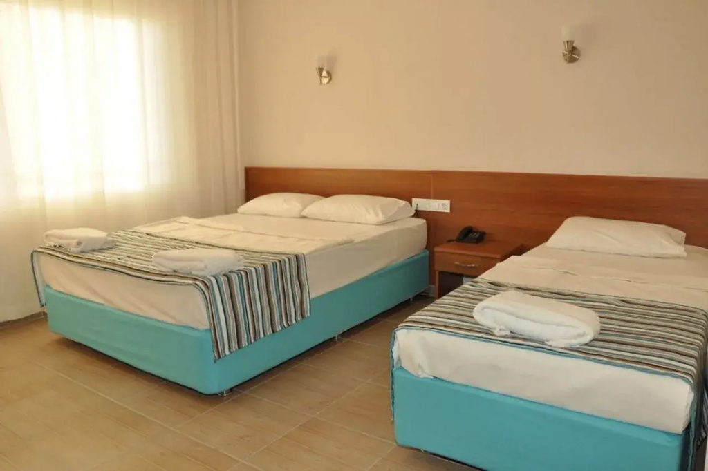 Miss Cleopatra Hotel