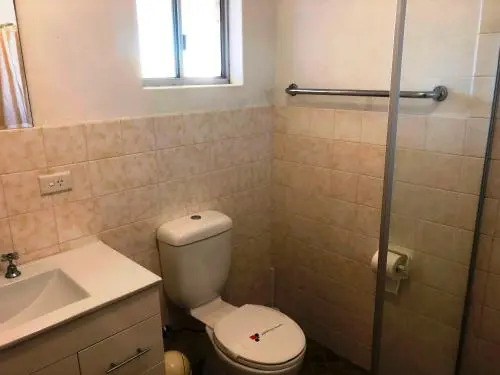 Flat 2 - 3 Bay Lane