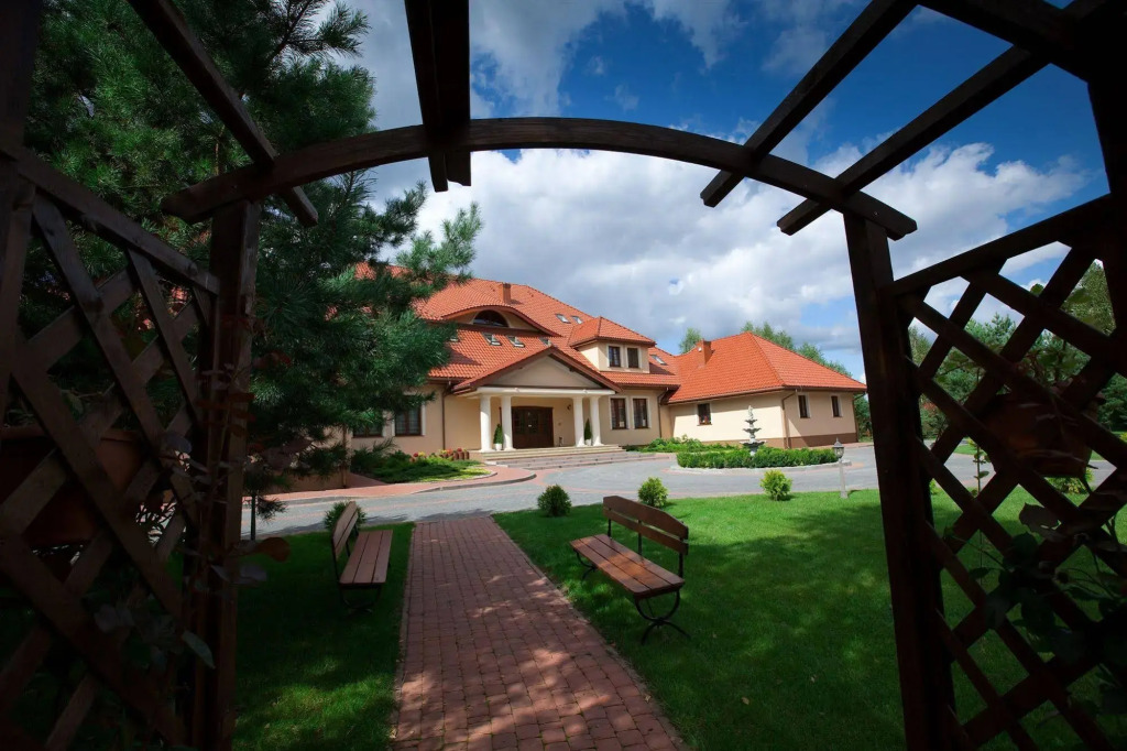 Hotel - Dworek Tryumf