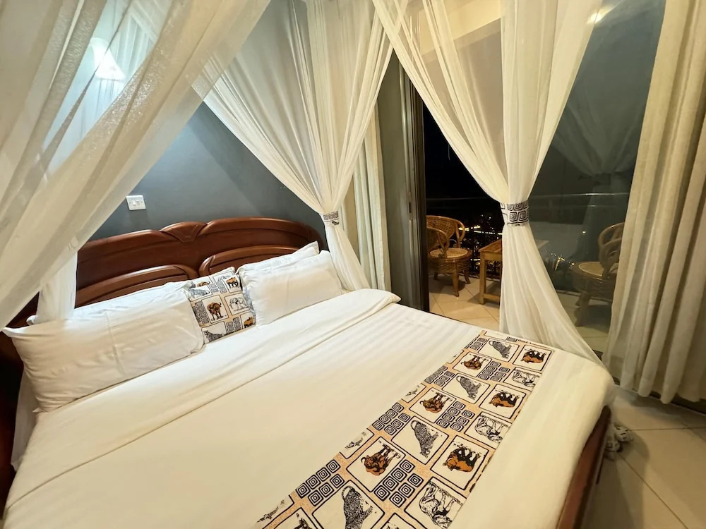Victoria Rock Resort