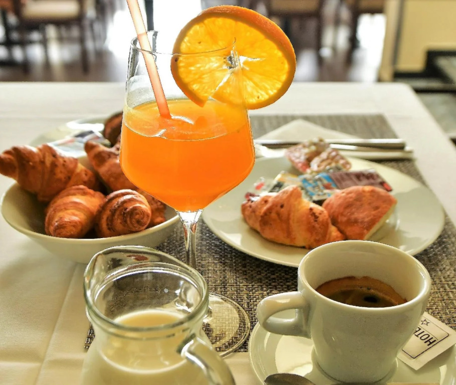Hotel Alkar - Family Friendly Hotel with Pool in Sinj, Dalmatia