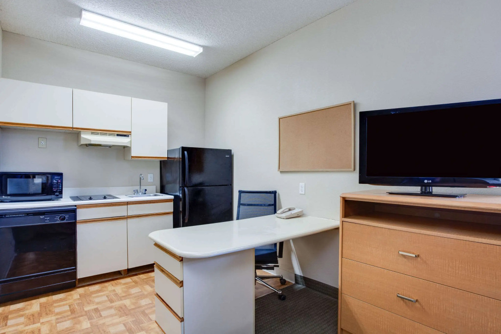 MainStay Suites at PGA Village