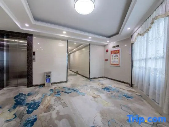 Yunhong Hotel (Guangzhou Railway Station Xicun Subway Station)