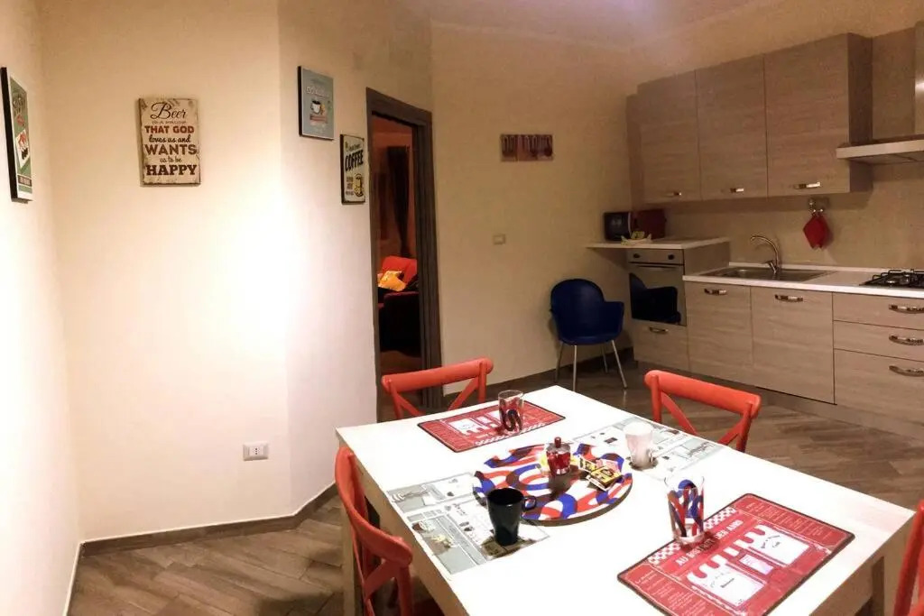 CASA CANTONIERA-GUEST HOUSE : COSTRUITE IL VIAGGIO