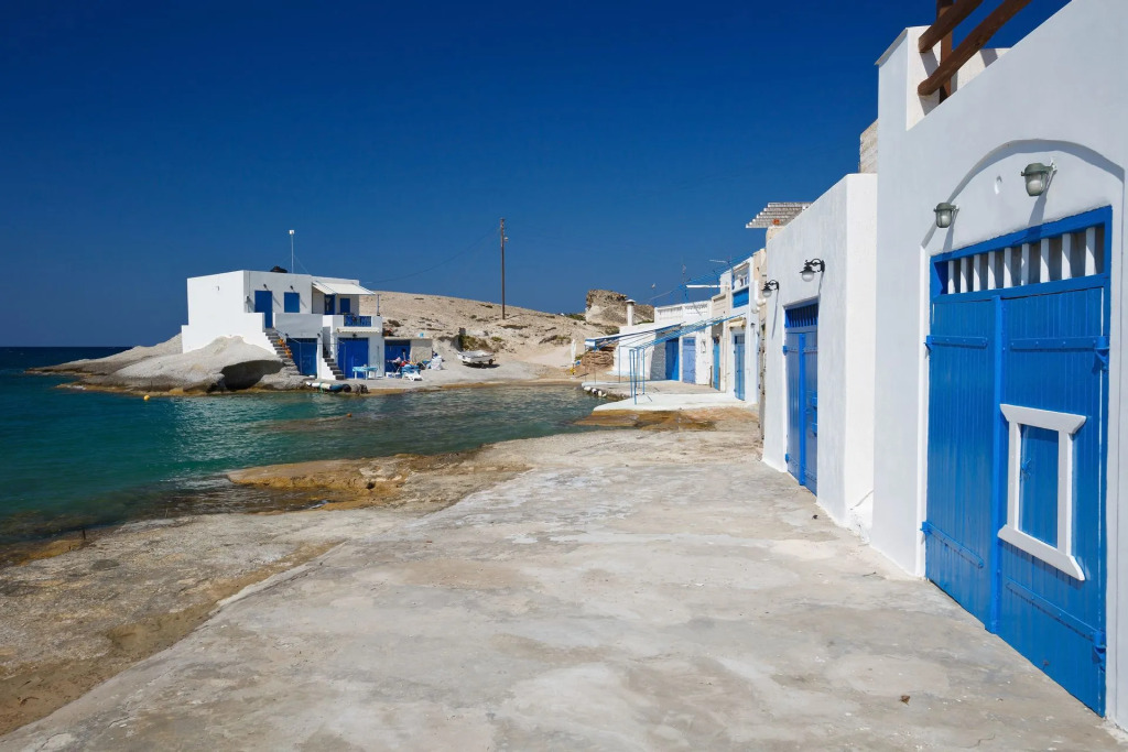 Manolis Filio Home By The Sea Milos