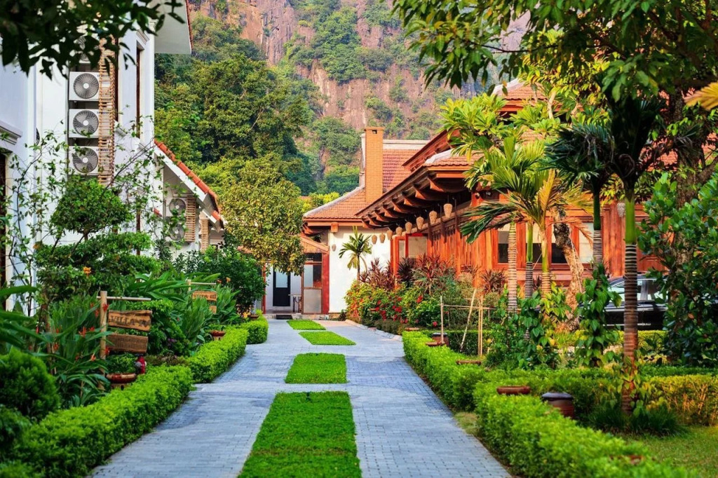 Tam Coc La Montagne Resort & Spa Ninh Binh