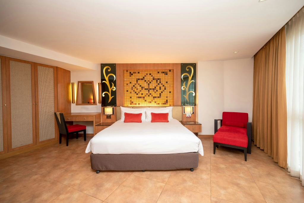 Centara Nova Hotel Pattaya