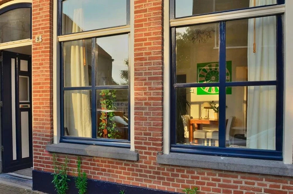 Bij De Tijd