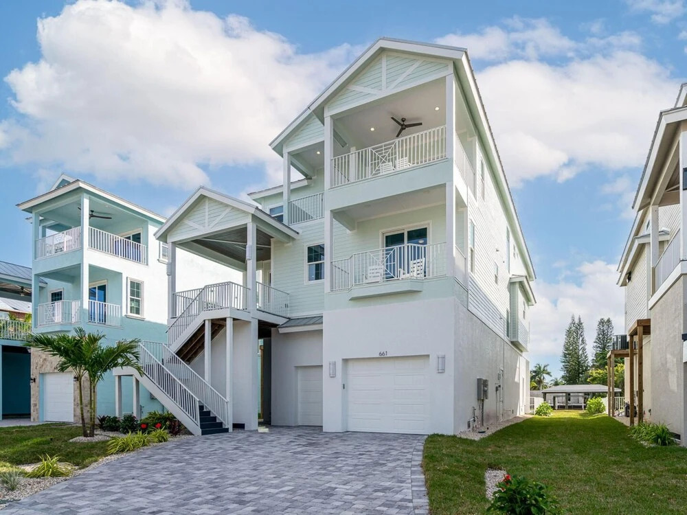 661 Estero Blvd "Beach to Bay" home