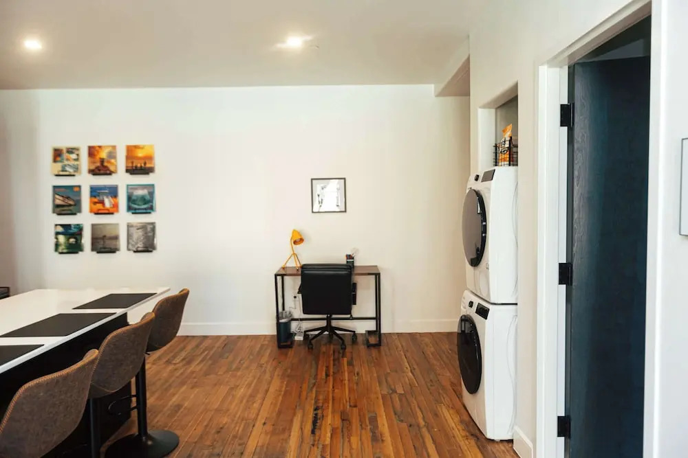 Loft 302 - The William - Sunlit - Above Carrigans