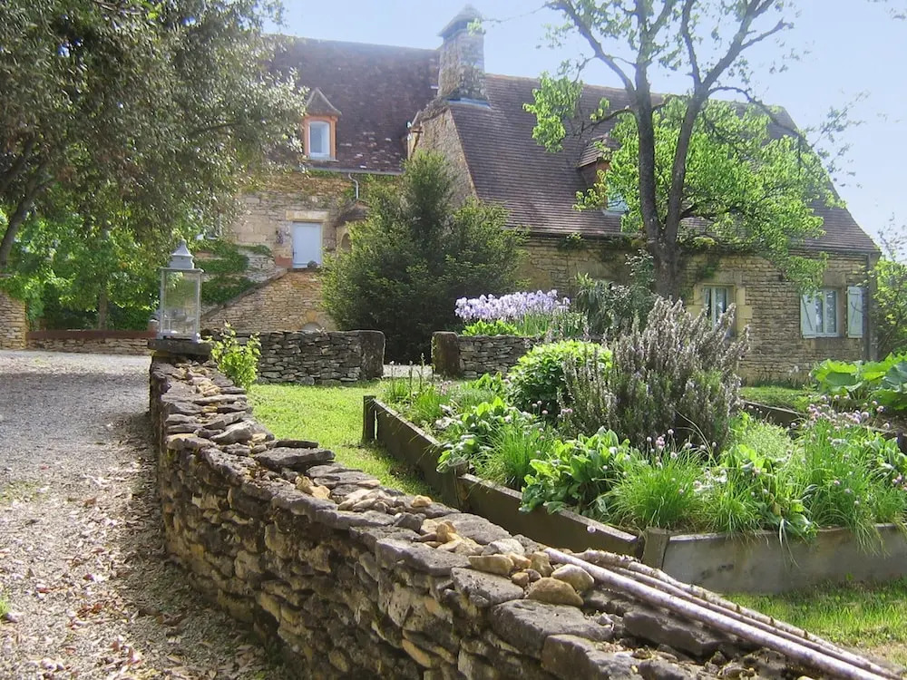 House With 2 Bedrooms in Saint Amand de Coly, With Pool Access, Furnis