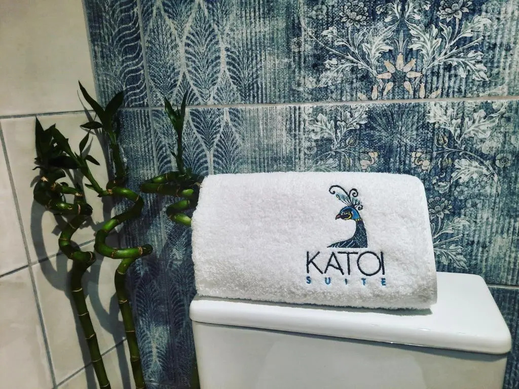 Katoi Suite