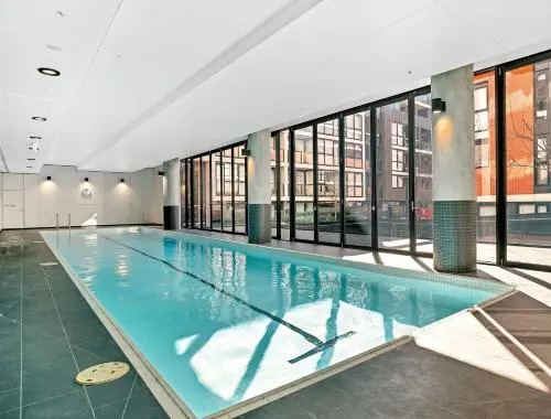 Large 2BR+Comfy+Parking Included
