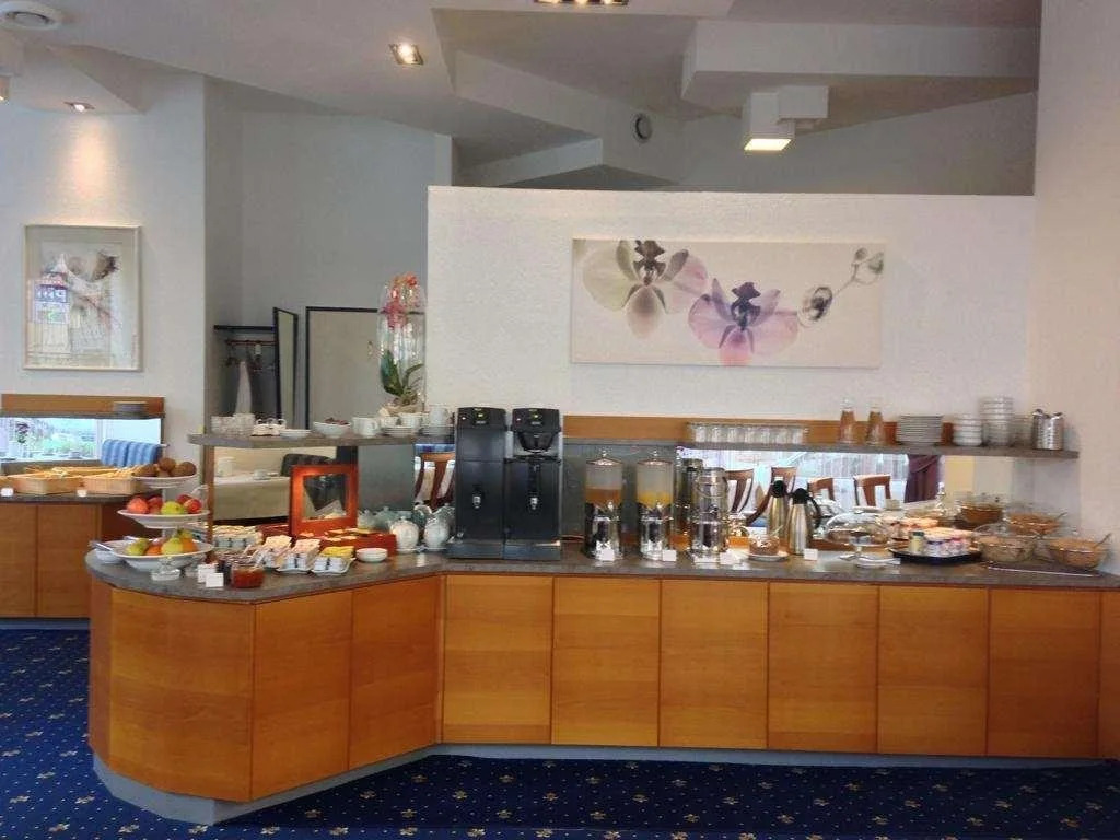 The Weekend Hotel