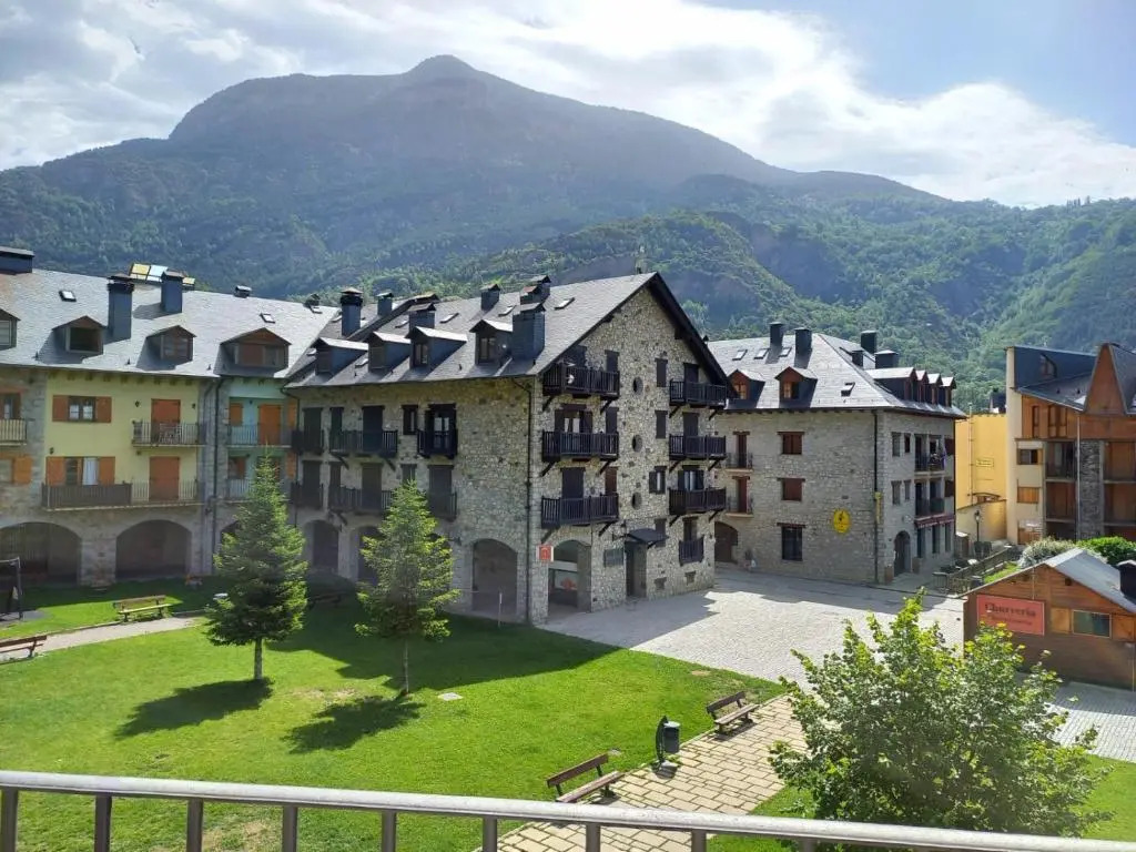BPirineos-Parque Los Tilos 3