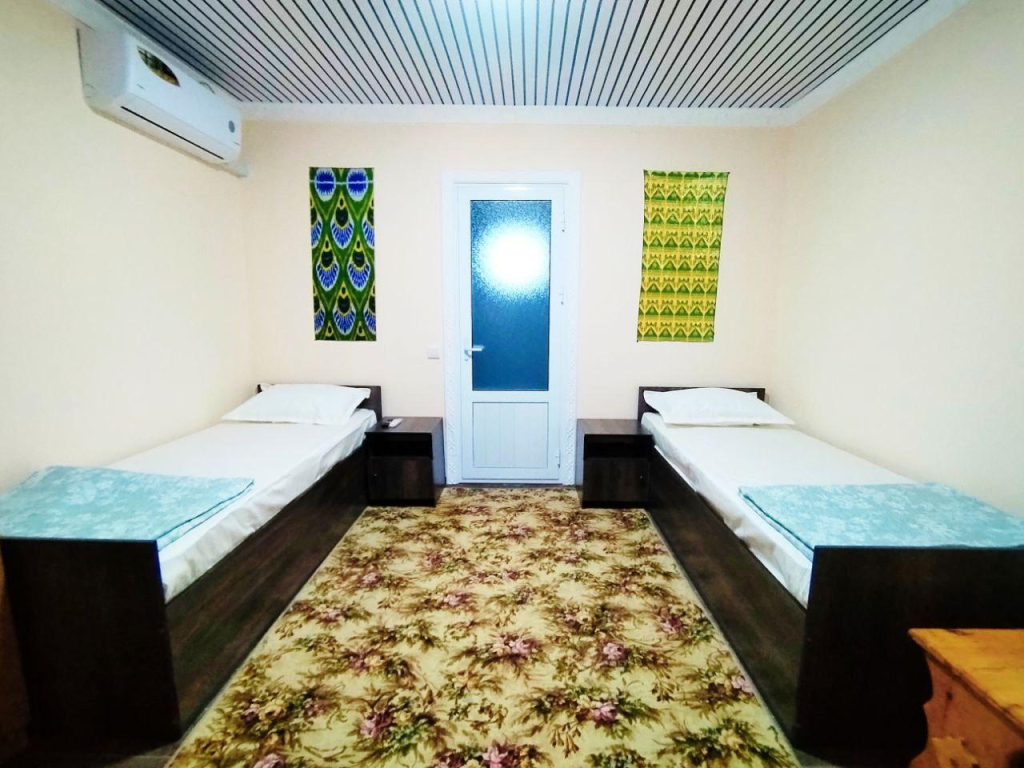 Goziyon Hotel & Hostel (Гозиён)