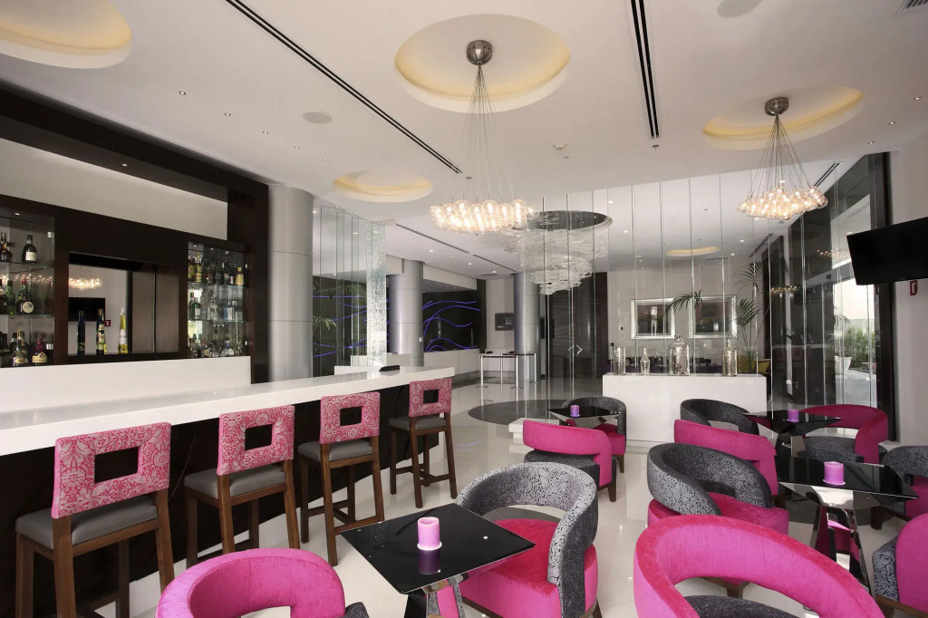 HS HOTSSON Hotel Queretaro