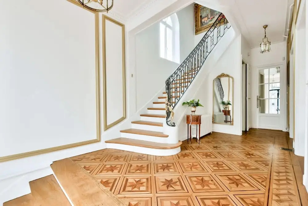 Noble Luxury Residence in the Heart of Paris