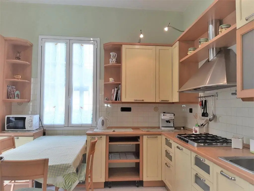 Villa la Casetta con giardino a 30m dal mare