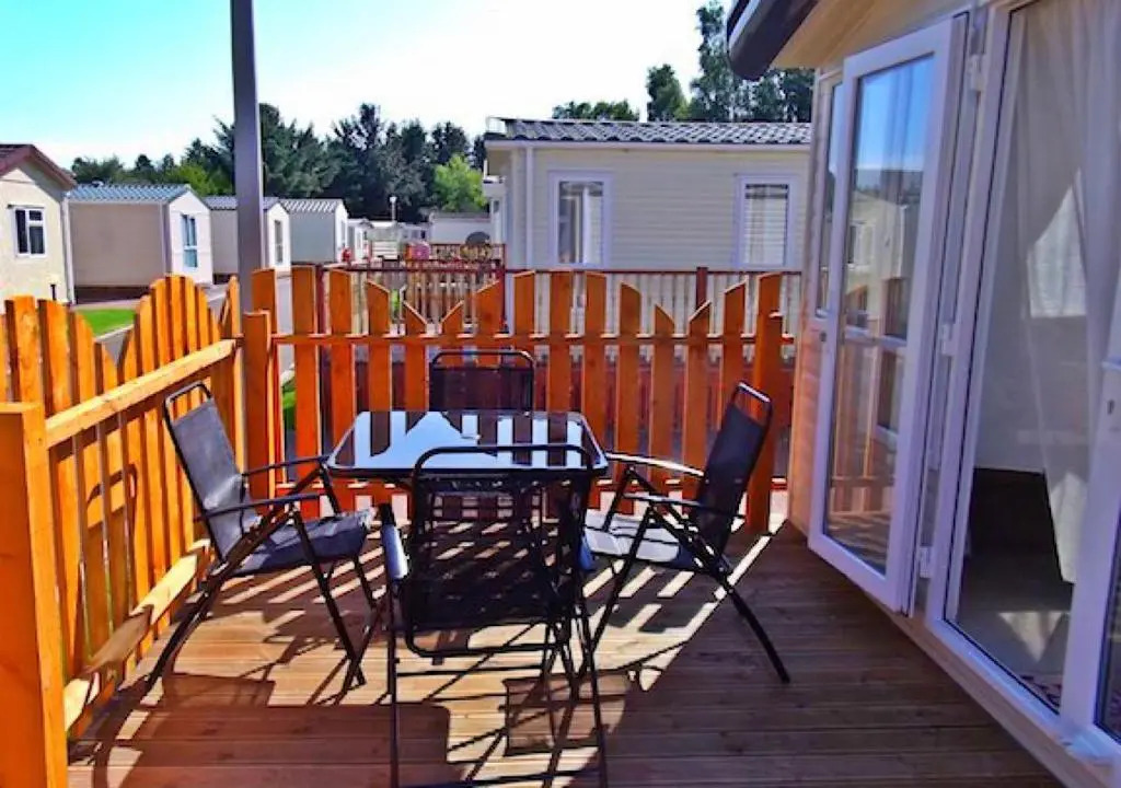 32 Dayven Lodge