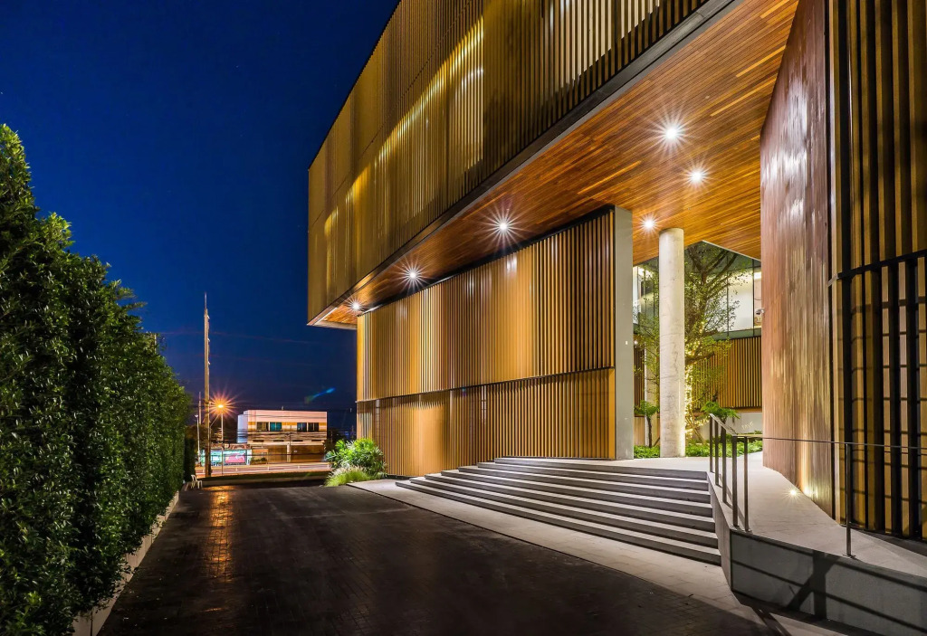 Arize Hotel Sri Racha