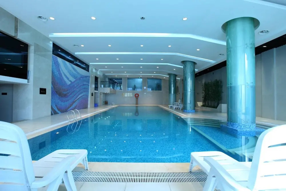Nanjing New Century Hotel